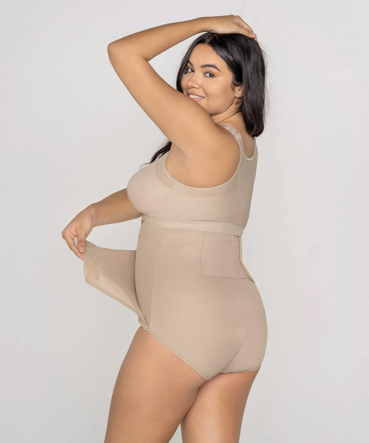 Panty faja postparto y postquirúrgico con laterales en velcro de Leonisa®