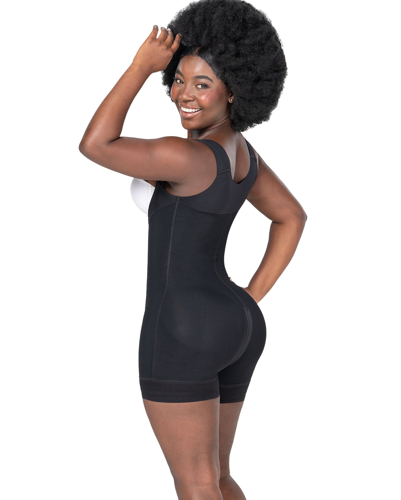 Faja corta realce invisible con tirantes Fajas MyD F-30469
