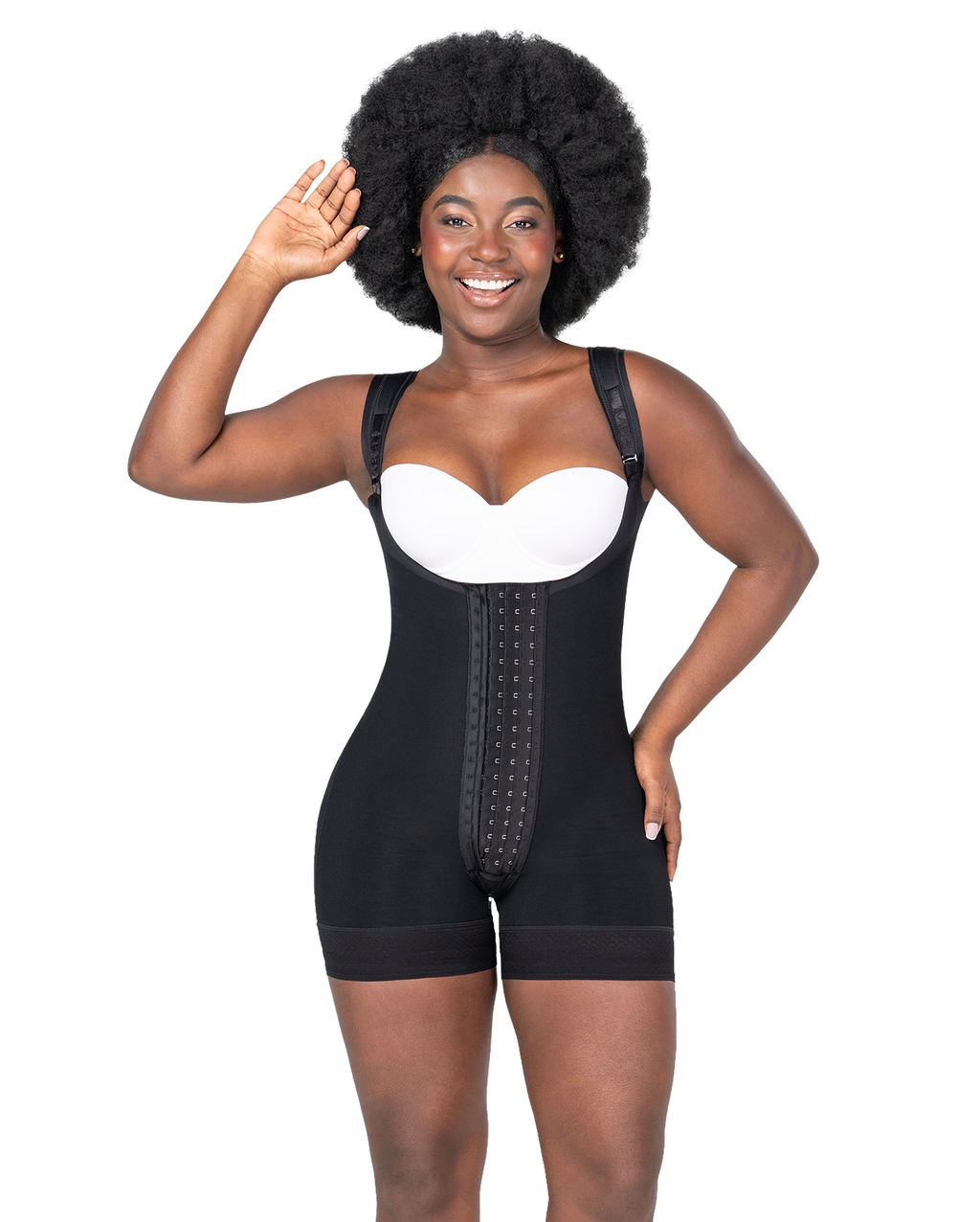 Faja corta realce invisible con tirantes Fajas MyD F-30469