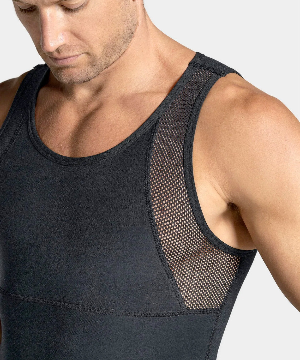 Débardeur à contrôle fort pour un usage quotidien en coton stretch par Leonisa® 035022